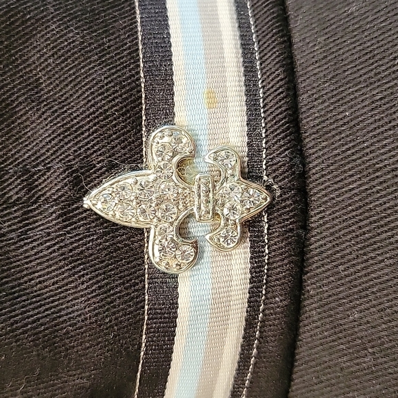 Rhinestone Fluer de Lis Womens Black Baseball Hat Decky Adjustable Strap Closure - Picture 6 of 6